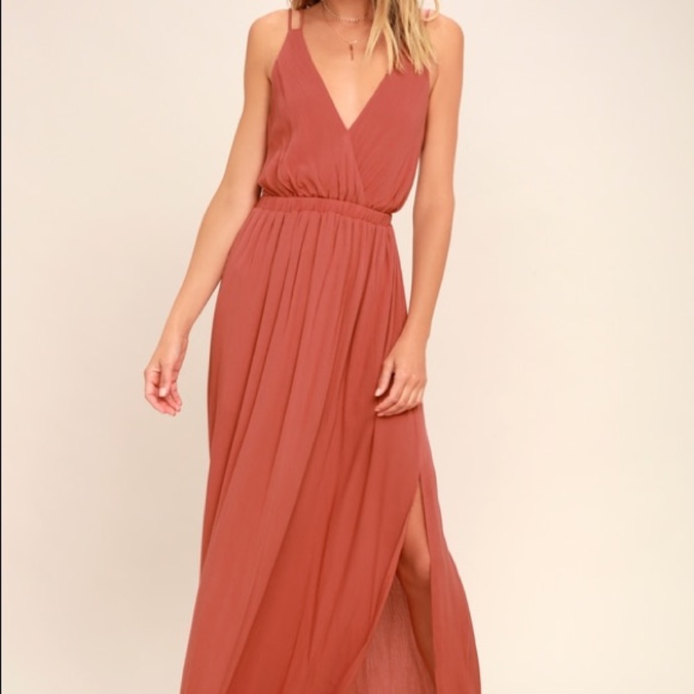 Lulu’s “Lost in Paradise” Rusty Rose Maxi Dress